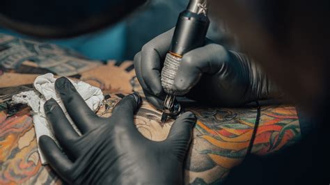 schamlippen tattoo|Genital tattooing